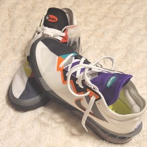 Nike Lebron 18 Low Basketball Shoes